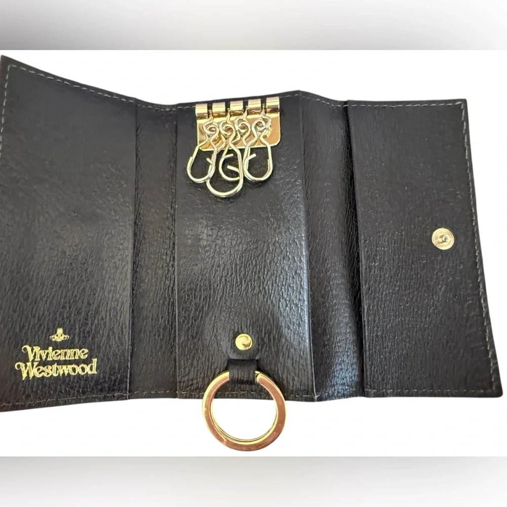 VIVIENNE WESTWOOD Black Four-Ring Key Holder Orb Design Unisex w Box & Bag NIB